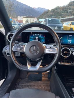 
										MERCEDES-BENZ A 200 AMG Line 7G-DCT (Berlina) full									
