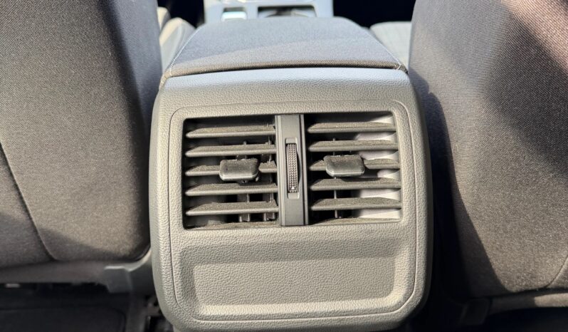 
								VW Passat 2.0 TDI BMT Business DSG (Station wagon) full									