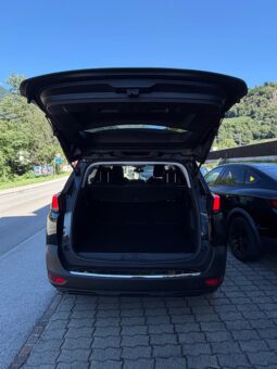 
										PEUGEOT 5008 1.2 Pure Tech Allure (SUV / Fuoristrada) full									