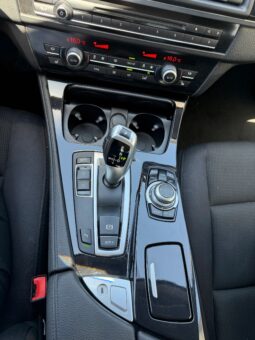 
										BMW 520d Touring Steptronic (Station wagon) full									
