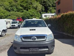
										TOYOTA Hilux 4×4 DoubleCab LineaLuna (Pick-up) full									
