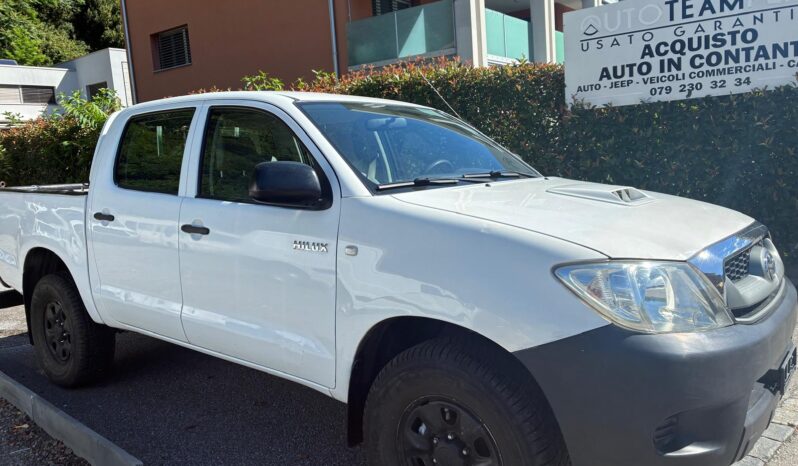 
								TOYOTA Hilux 4×4 DoubleCab LineaLuna (Pick-up) full									