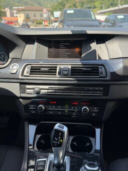 
										BMW 520d Touring Steptronic (Station wagon) full									