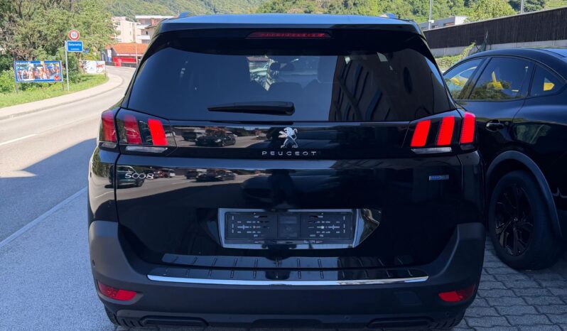 
								PEUGEOT 5008 1.2 Pure Tech Allure (SUV / Fuoristrada) full									