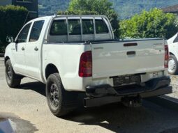 
										TOYOTA Hilux 4×4 DoubleCab LineaLuna (Pick-up) full									