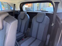 
										PEUGEOT 5008 1.2 Pure Tech Allure (SUV / Fuoristrada) full									