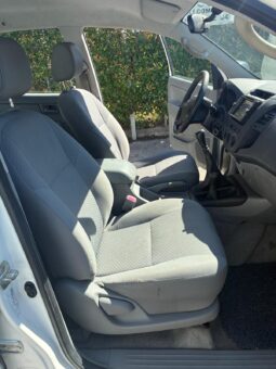 
										TOYOTA Hilux 4×4 DoubleCab LineaLuna (Pick-up) full									