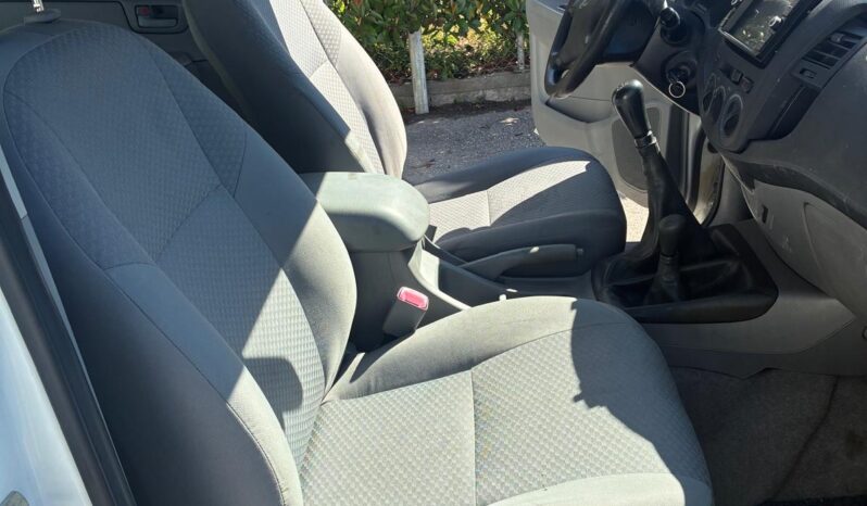 
								TOYOTA Hilux 4×4 DoubleCab LineaLuna (Pick-up) full									
