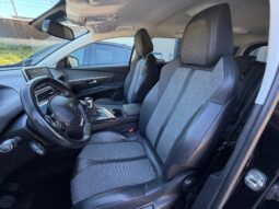 
										PEUGEOT 5008 1.2 Pure Tech Allure (SUV / Fuoristrada) full									