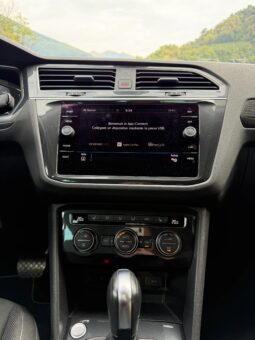 
										VW Tiguan 2.0TSI Highline 4Motion DSG full									