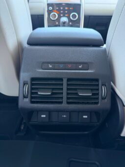 
										LAND ROVER Discovery Sport P200 2.0 Si4 MHEV S AT9 full									