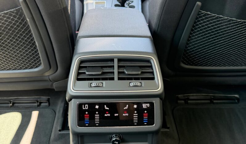 
								AUDI A6 Avant 40 TDI Sport Attraction quattro S-tronic full									
