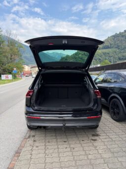 
										VW Tiguan 2.0TSI Highline 4Motion DSG full									