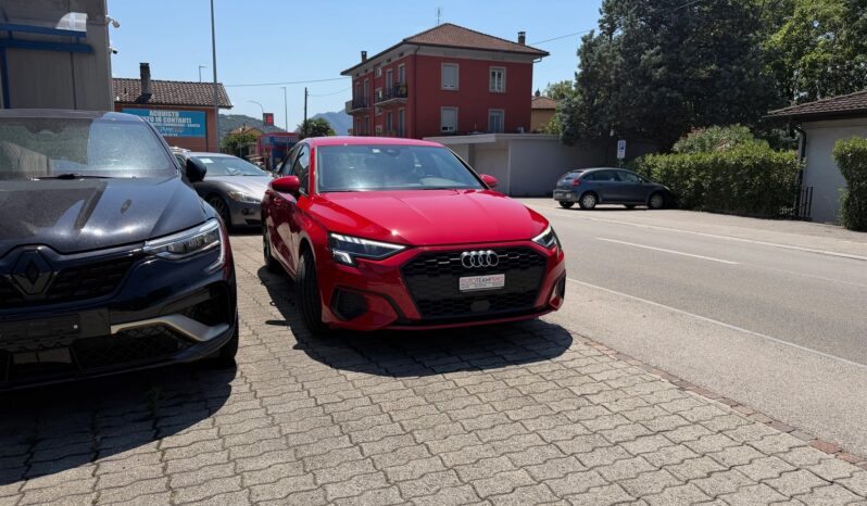 
								AUDI A3 Sportback 35 TDI full									