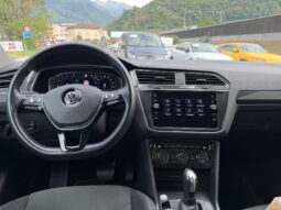
										VW Tiguan 2.0TSI Highline 4Motion DSG full									