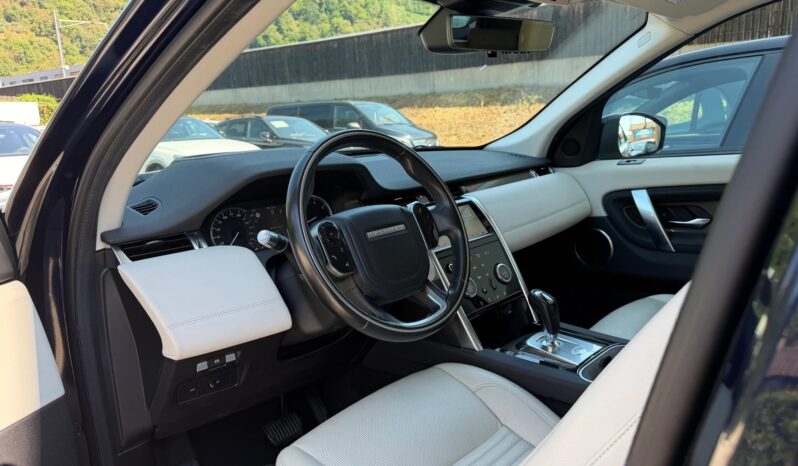 
								LAND ROVER Discovery Sport P200 2.0 Si4 MHEV S AT9 full									