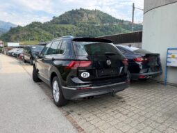 
										VW Tiguan 2.0TSI Highline 4Motion DSG full									