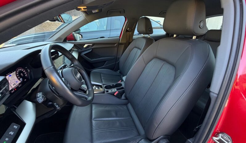 
								AUDI A3 Sportback 35 TDI full									
